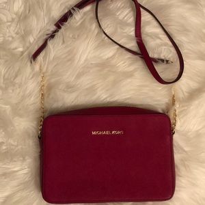 Michael Kors Jet Set Large Crossbody